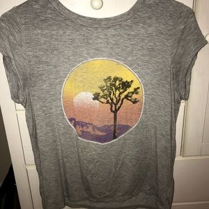 American Eagle crop top